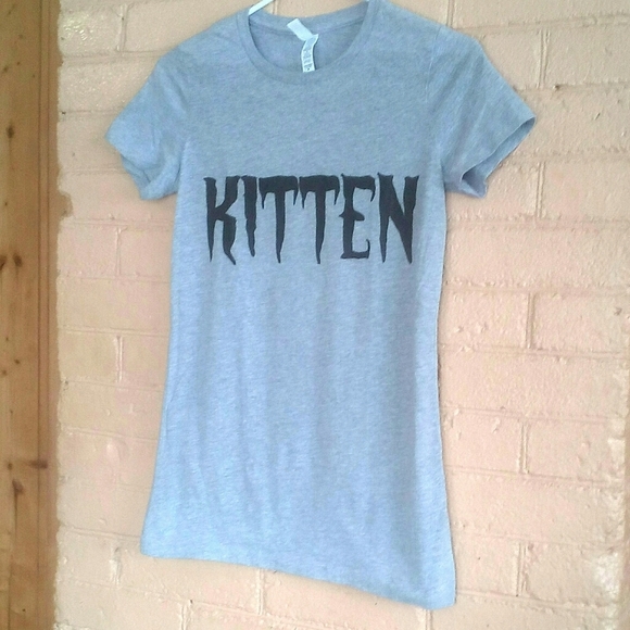 Kitten Graphic T-shirt Ladies Medium NWOT - Picture 5 of 6